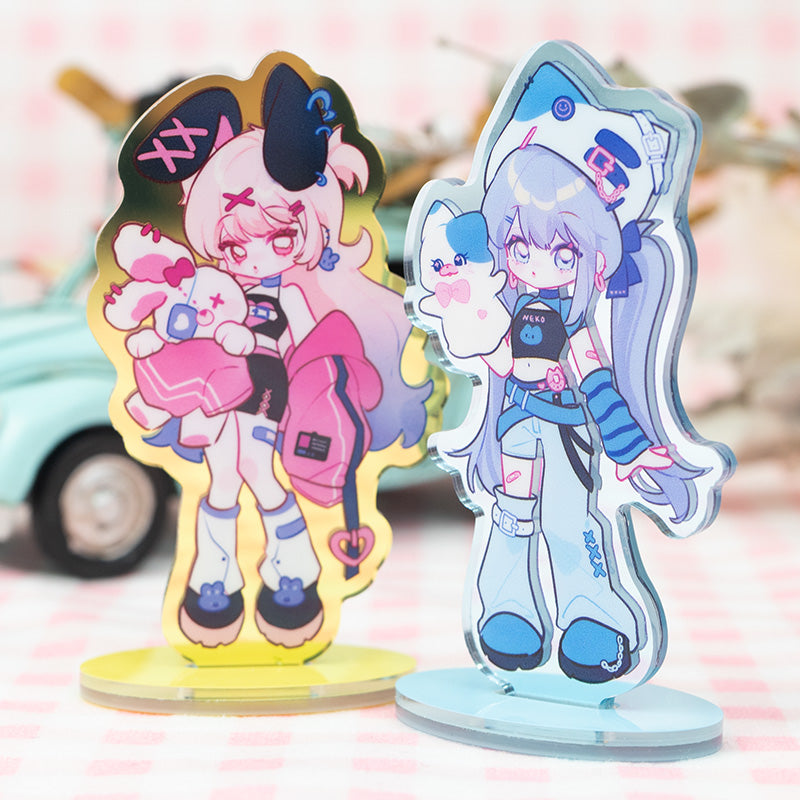 Custom Acrylic Mirror Standees - VOGRACE