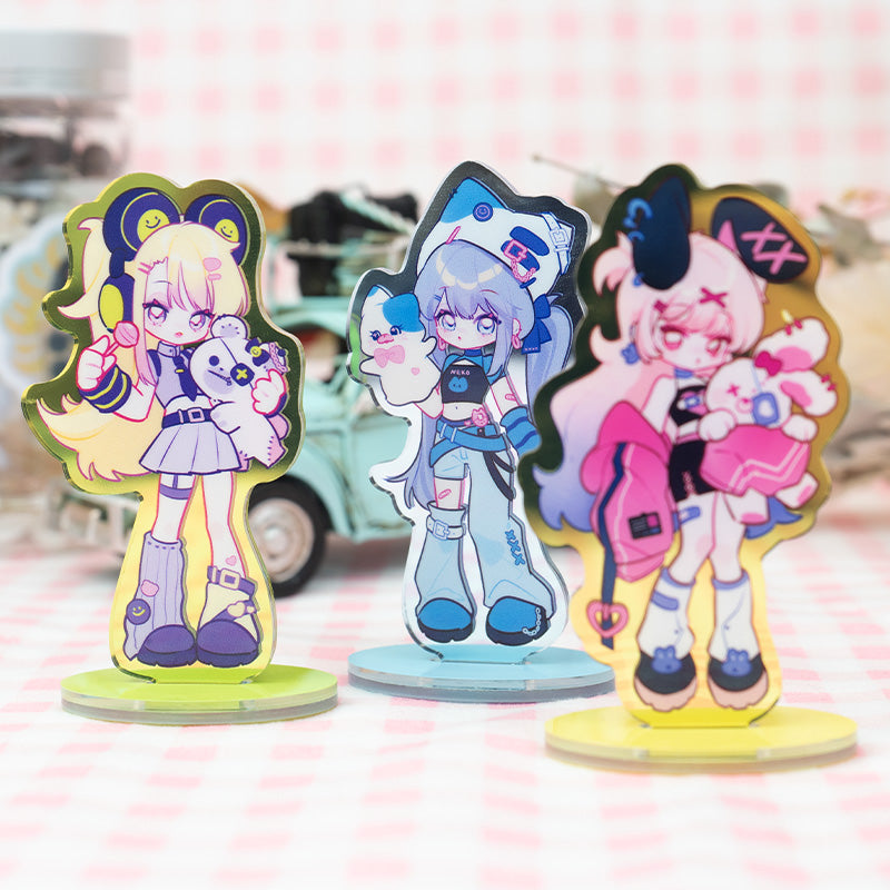 Custom Acrylic Mirror Standees - VOGRACE